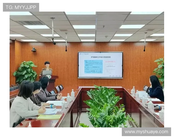 重庆街舞队的防反策略分析与表现评估探讨